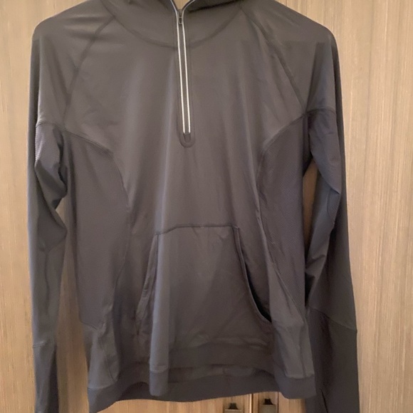 Lululemon NWOT - Picture 3 of 5